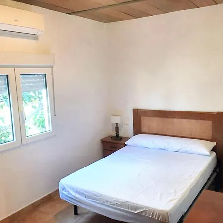 Villa Charming In With Private Pool And Large Garden