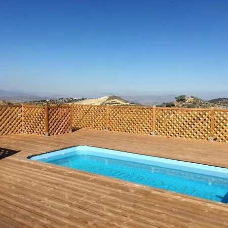 Villa Charming In With Private Pool And Large Garden Coin